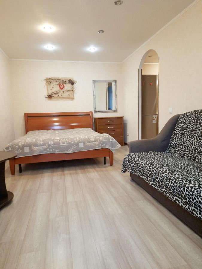 Ferienwohnung Проспект Металлургов 9 Krywyj Rih Exterior foto