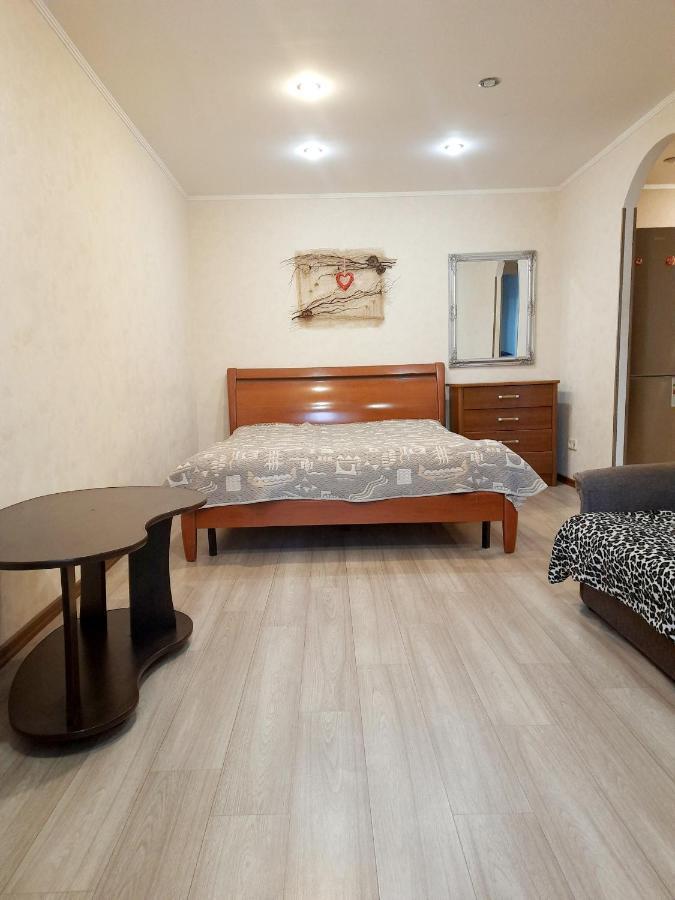 Ferienwohnung Проспект Металлургов 9 Krywyj Rih Exterior foto
